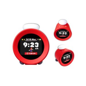 「圖片展示 Nintendo Sound Clock Alarmo 任天堂智慧互動鬧鐘，搭載2.8吋LCD顯示器與35款遊戲音效鬧鈴，結合智慧睡眠感應技術，讓起床體驗更具互動與樂趣。」